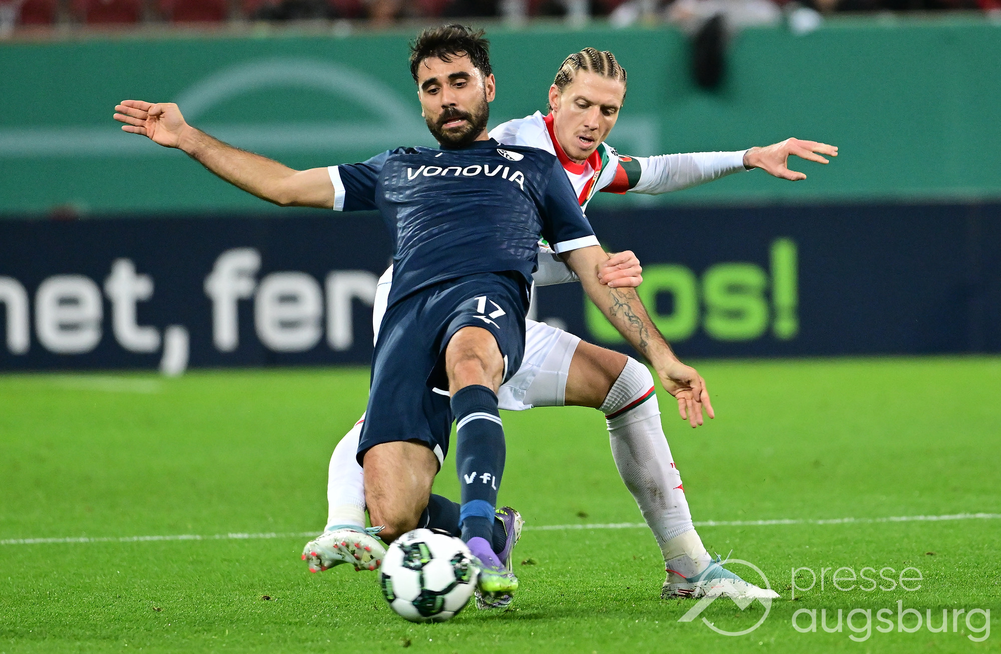 "Es tut uns für die Fans leid" | Die Stimmen zum Pokal-Aus des FC Augsburg gegen Bochum 5 &Quot;Es Tut Uns Für Die Fans Leid&Quot; | Die Stimmen Zum Pokal-Aus Des Fc Augsburg Gegen Bochum