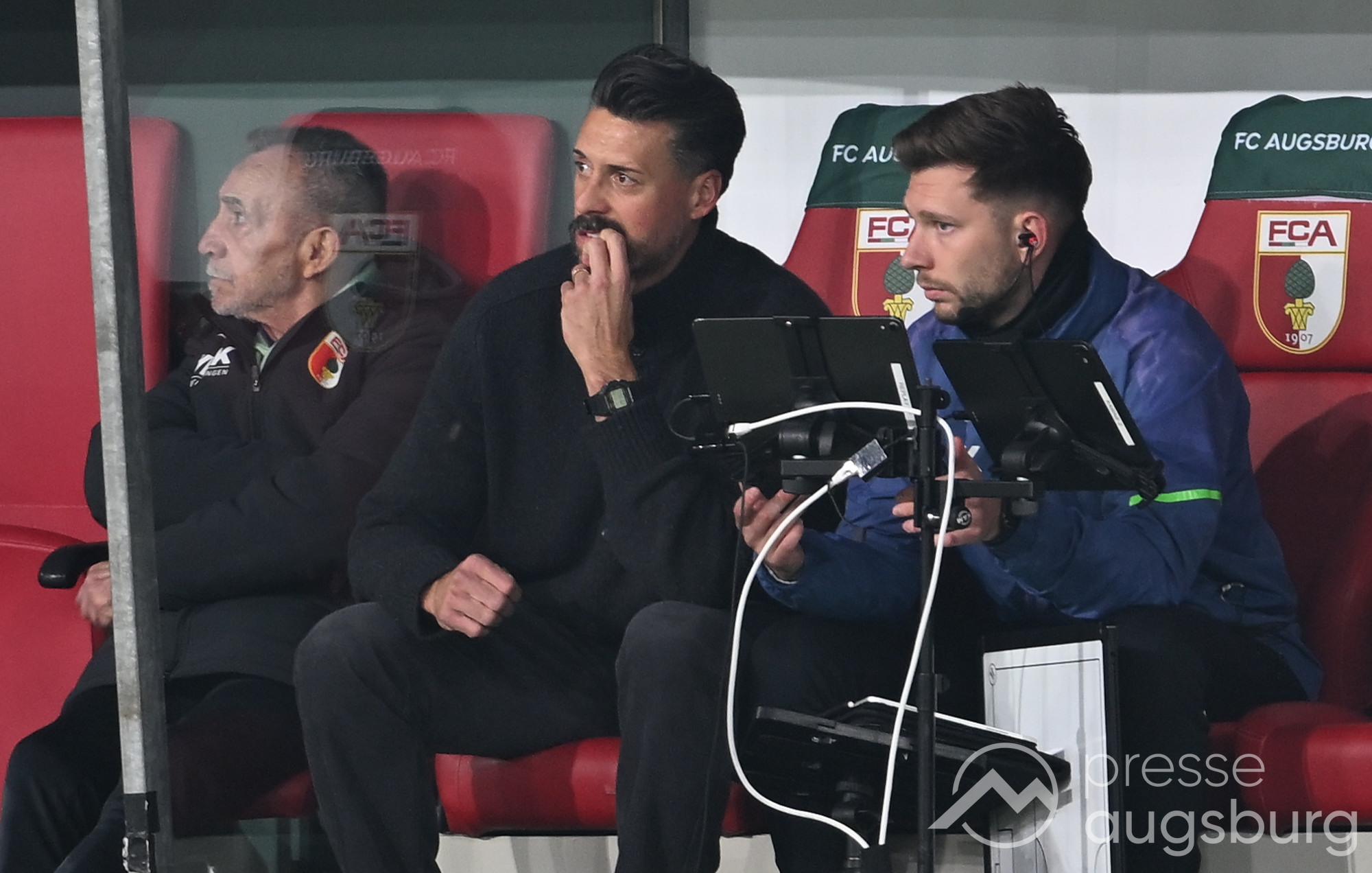 Aus im Pokal! FC Augsburg verliert auch gegen Zweitligateam Bochum 77 Aus Im Pokal! Fc Augsburg Verliert Auch Gegen Zweitligateam Bochum