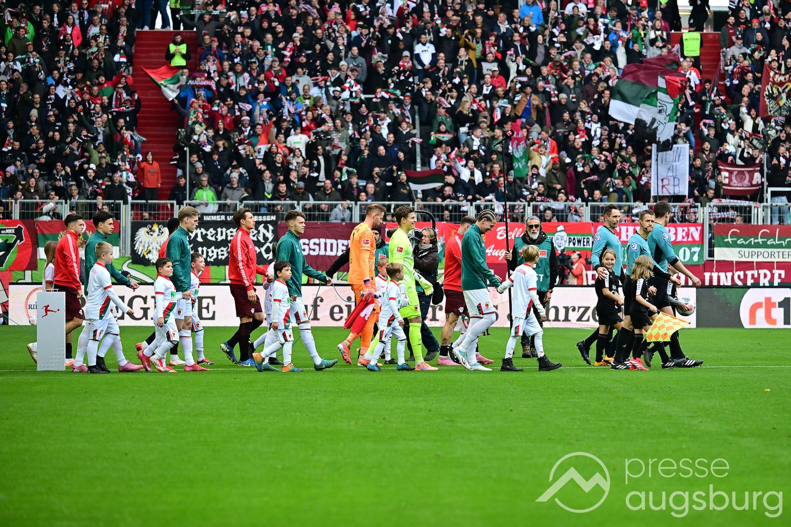 Höchste Bundesliga-Heimpleite - Leipzig demütigt den FC Augsburg im eigenen Stadion 83 Höchste Bundesliga-Heimpleite - Leipzig Demütigt Den Fc Augsburg Im Eigenen Stadion