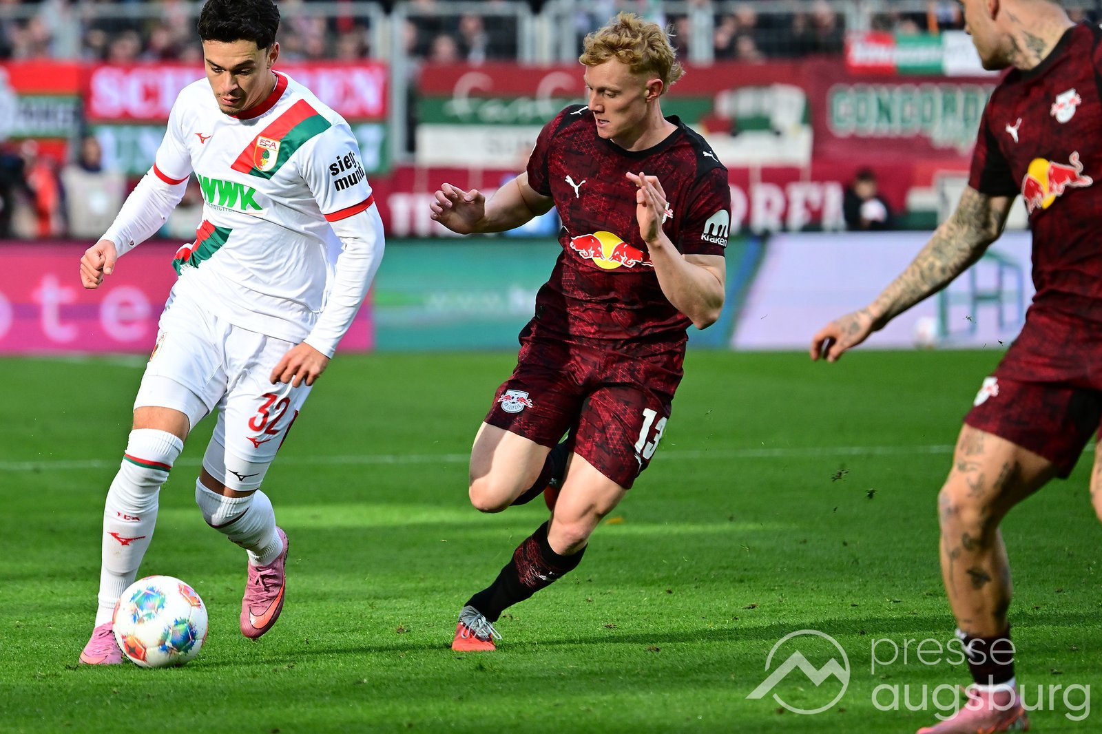 Höchste Bundesliga-Heimpleite - Leipzig demütigt den FC Augsburg im eigenen Stadion 94 Höchste Bundesliga-Heimpleite - Leipzig Demütigt Den Fc Augsburg Im Eigenen Stadion