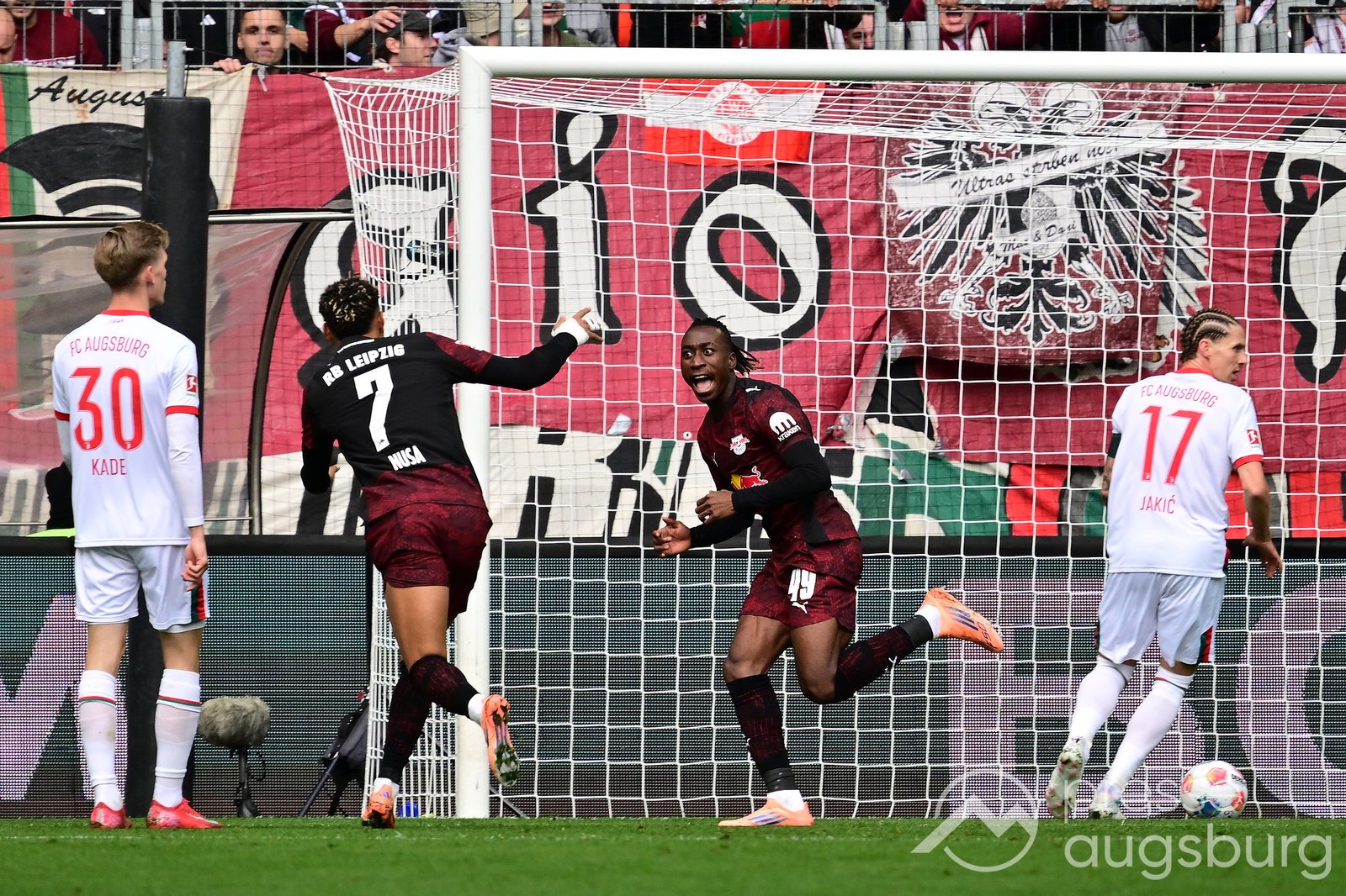 Höchste Bundesliga-Heimpleite - Leipzig demütigt den FC Augsburg im eigenen Stadion 76 Höchste Bundesliga-Heimpleite - Leipzig Demütigt Den Fc Augsburg Im Eigenen Stadion