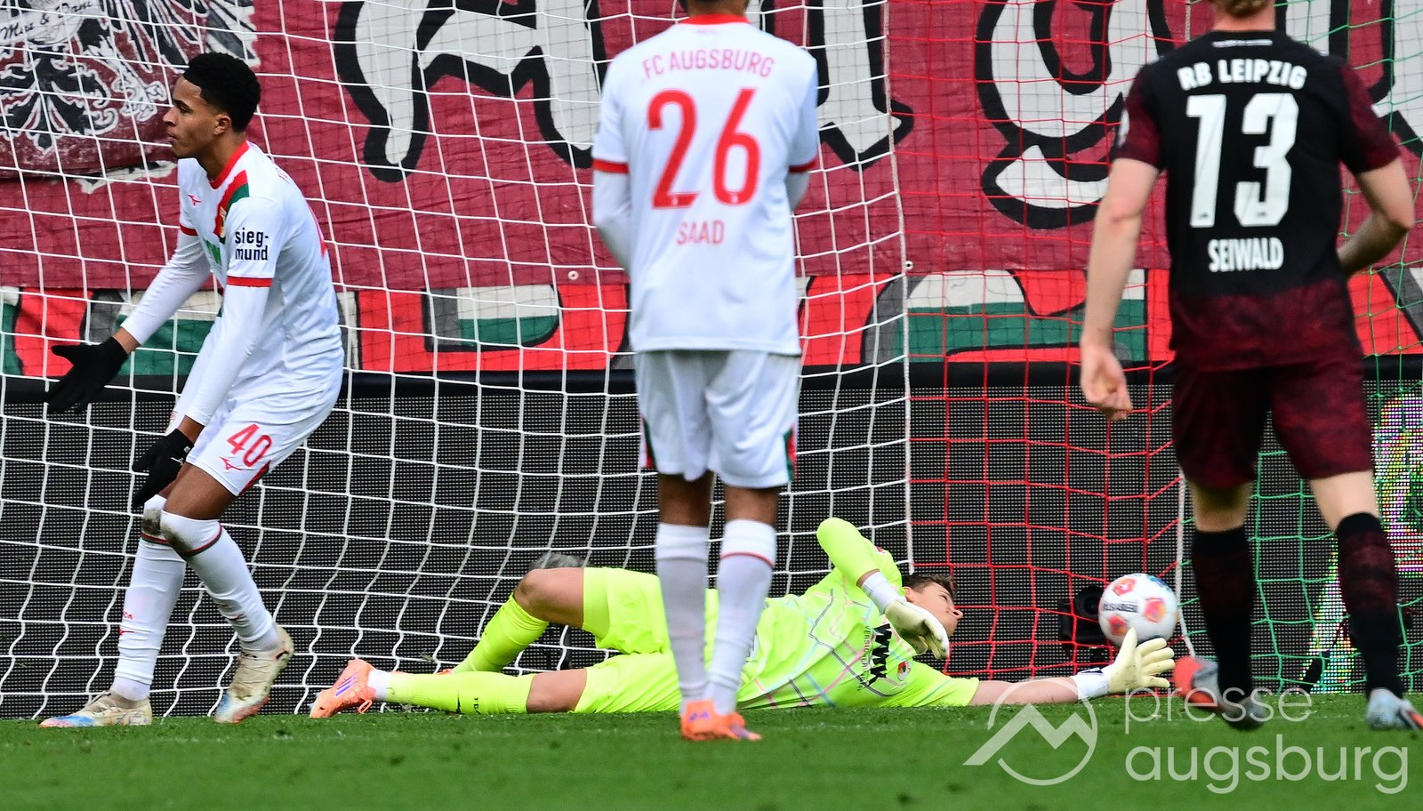 Höchste Bundesliga-Heimpleite - Leipzig demütigt den FC Augsburg im eigenen Stadion 106 Höchste Bundesliga-Heimpleite - Leipzig Demütigt Den Fc Augsburg Im Eigenen Stadion