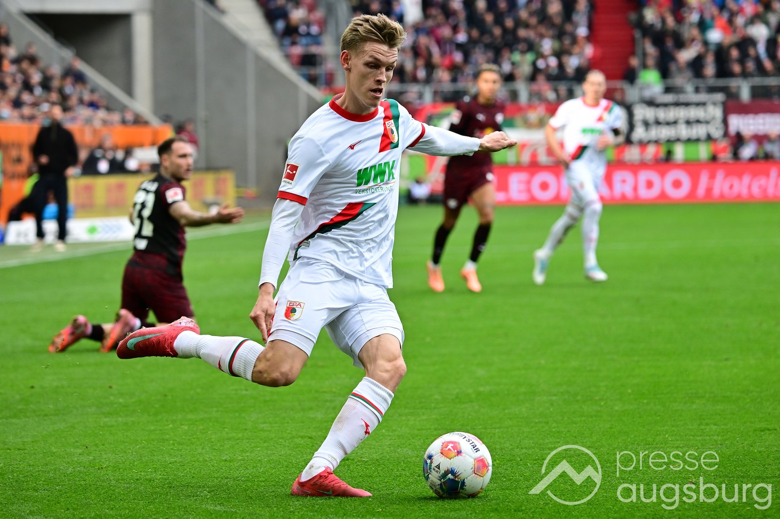 Höchste Bundesliga-Heimpleite - Leipzig demütigt den FC Augsburg im eigenen Stadion 108 Höchste Bundesliga-Heimpleite - Leipzig Demütigt Den Fc Augsburg Im Eigenen Stadion