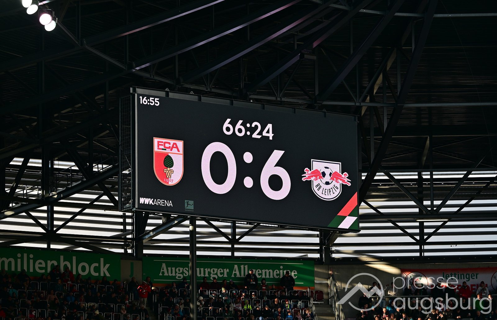 Höchste Bundesliga-Heimpleite - Leipzig demütigt den FC Augsburg im eigenen Stadion 135 Höchste Bundesliga-Heimpleite - Leipzig Demütigt Den Fc Augsburg Im Eigenen Stadion