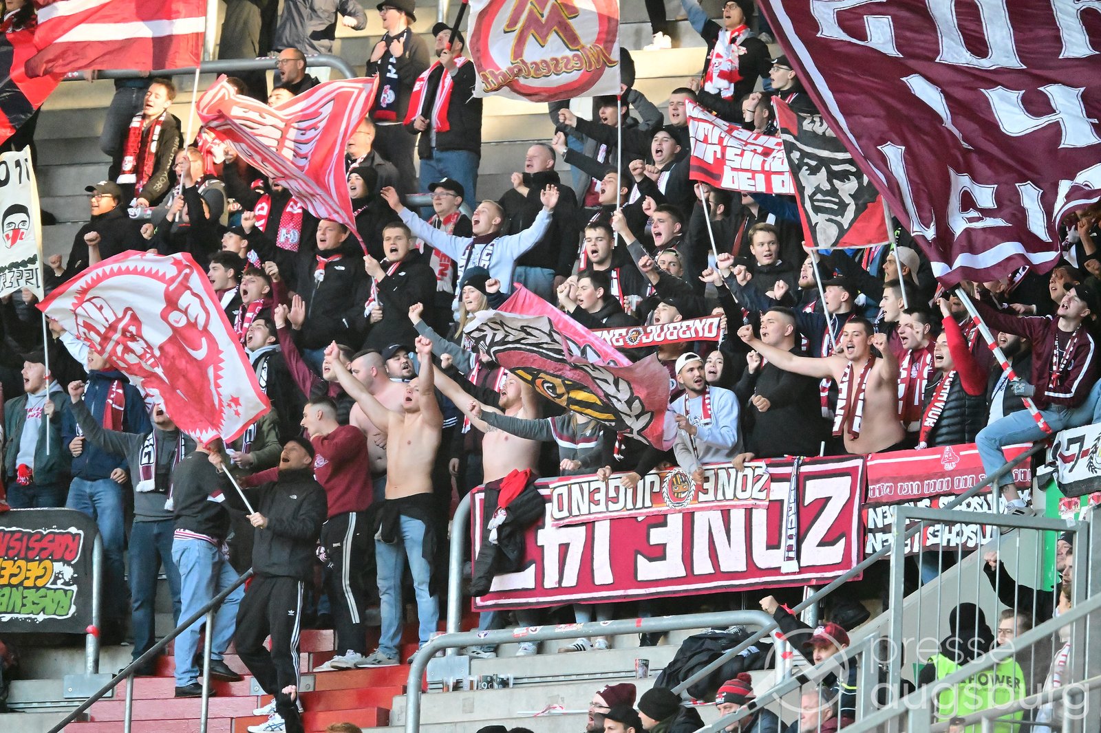Höchste Bundesliga-Heimpleite - Leipzig demütigt den FC Augsburg im eigenen Stadion 133 Höchste Bundesliga-Heimpleite - Leipzig Demütigt Den Fc Augsburg Im Eigenen Stadion