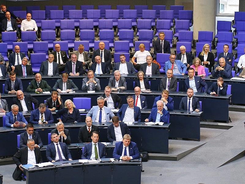 Grüne wollen Einschränkung von Fragerecht für AfD-Fraktion prüfen 2 Grüne Wollen Einschränkung Von Fragerecht Für Afd-Fraktion Prüfen