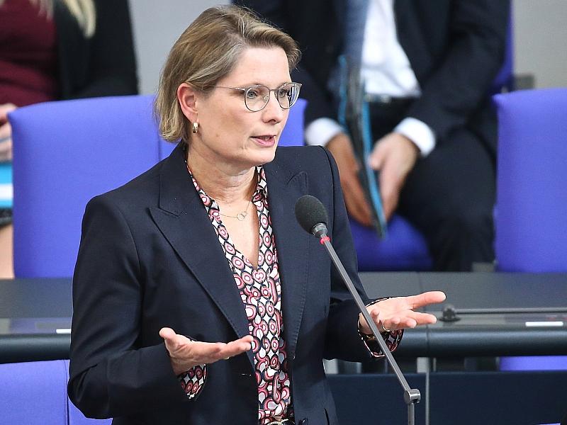 Justizministerin Mahnt Zu Vorsicht Bei Anpassung Des Mordparagrafen