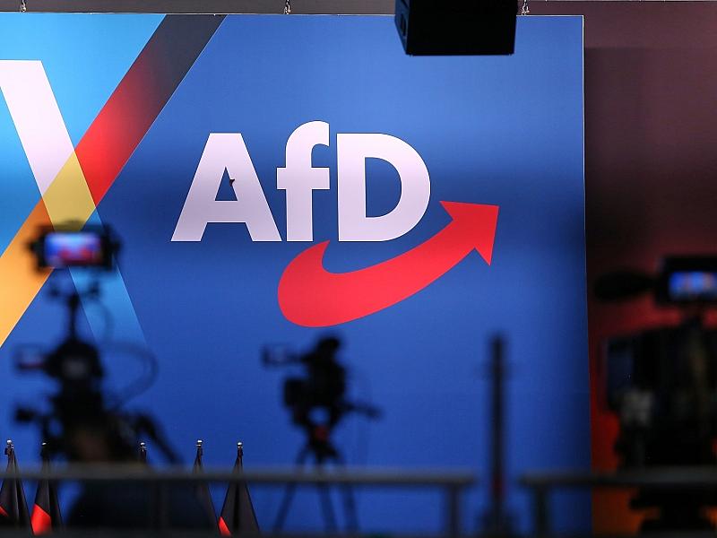 Keine Auffälligkeiten bei AfD-Anfragen in mehreren Bundesländern 2 Keine Auffälligkeiten Bei Afd-Anfragen In Mehreren Bundesländern