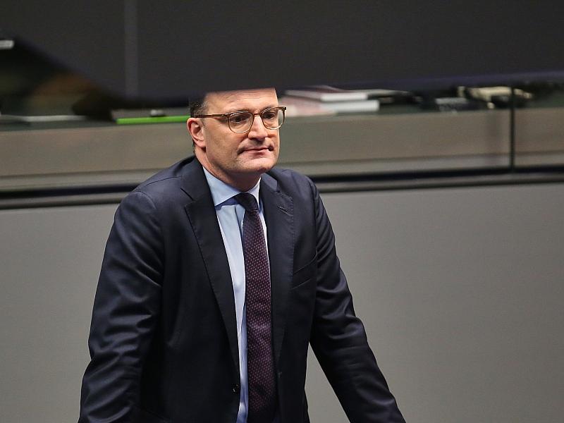 Spahn spricht in Stadtbild-Debatte von "Empörungszirkus" 2 Spahn Spricht In Stadtbild-Debatte Von &Quot;Empörungszirkus&Quot;
