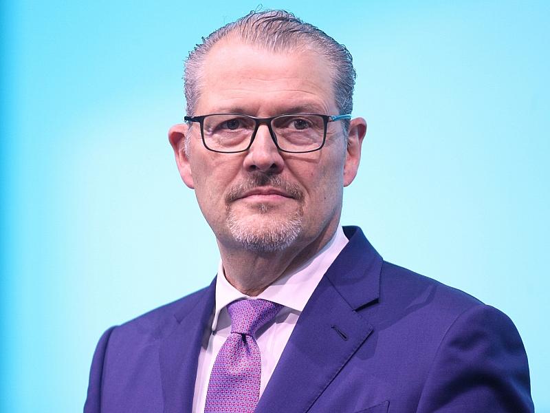 Arbeitgeberpräsident Unterstützt Junge Union Im Rentenstreit