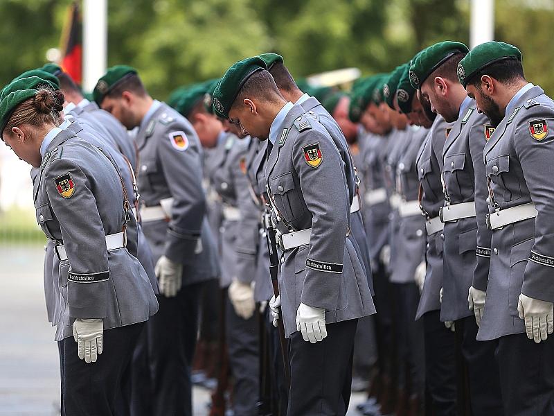 Bundeswehrverband Dringt Auf Koalitionsentscheidung Zum Wehrdienst