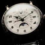 Patek Philippe in Blau: Zeitlose Eleganz mit Augsburger Stilgefühl
