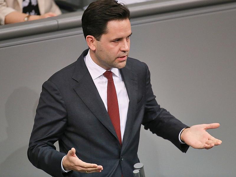 Ju Macht Im Rentenstreit Druck Auf Merz