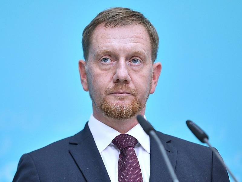 Kretschmer Nennt Schwarz-Rotes Wehrdienst-Modell &Quot;Verpasste Chance&Quot;