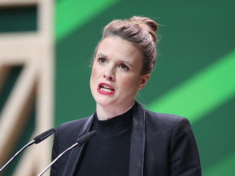 Reintke fordert Intervention von Merz im EU-Parlament 2 Reintke Fordert Intervention Von Merz Im Eu-Parlament