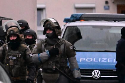 Verdacht auf Schusswaffe: SEK stürmt Einfamilienhaus in Karlshuld