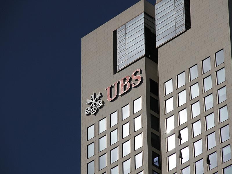 UBS gibt Pensionsverpflichtungen in Deutschland ab 2 Ubs Gibt Pensionsverpflichtungen In Deutschland Ab