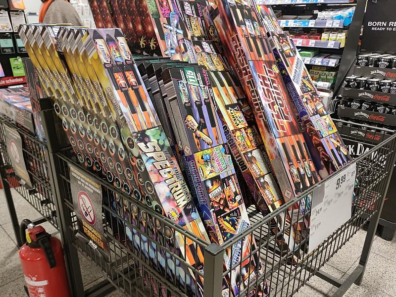 Ärztepräsident Fordert Eindringlich Böllerverbot An Silvester