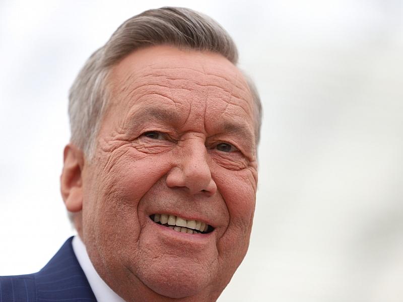 Depeche Mode An Spitze Der Album-Charts - Roland Kaiser Auf Platz 3