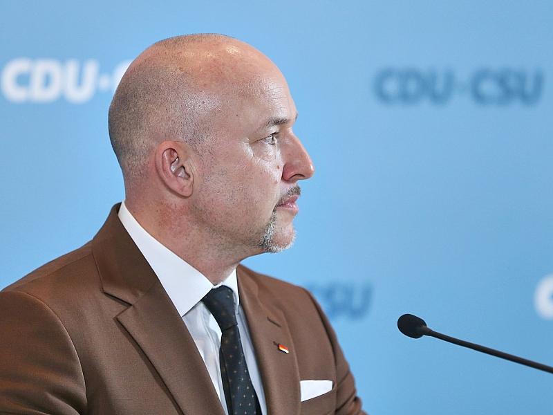 Union wirft AfD "Anti-Deutschland-Diplomatie" vor 2 Union Wirft Afd &Quot;Anti-Deutschland-Diplomatie&Quot; Vor