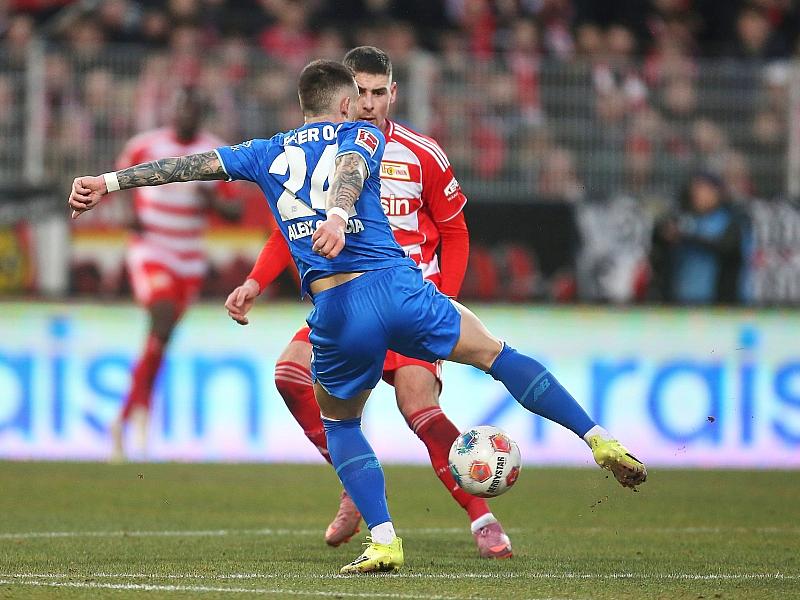 1. Bundesliga: Leverkusen verliert bei Union, Bayern solide