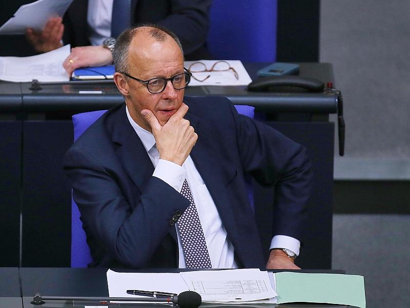 Bundesregierung vorab über Militärschlag gegen den Iran informiert