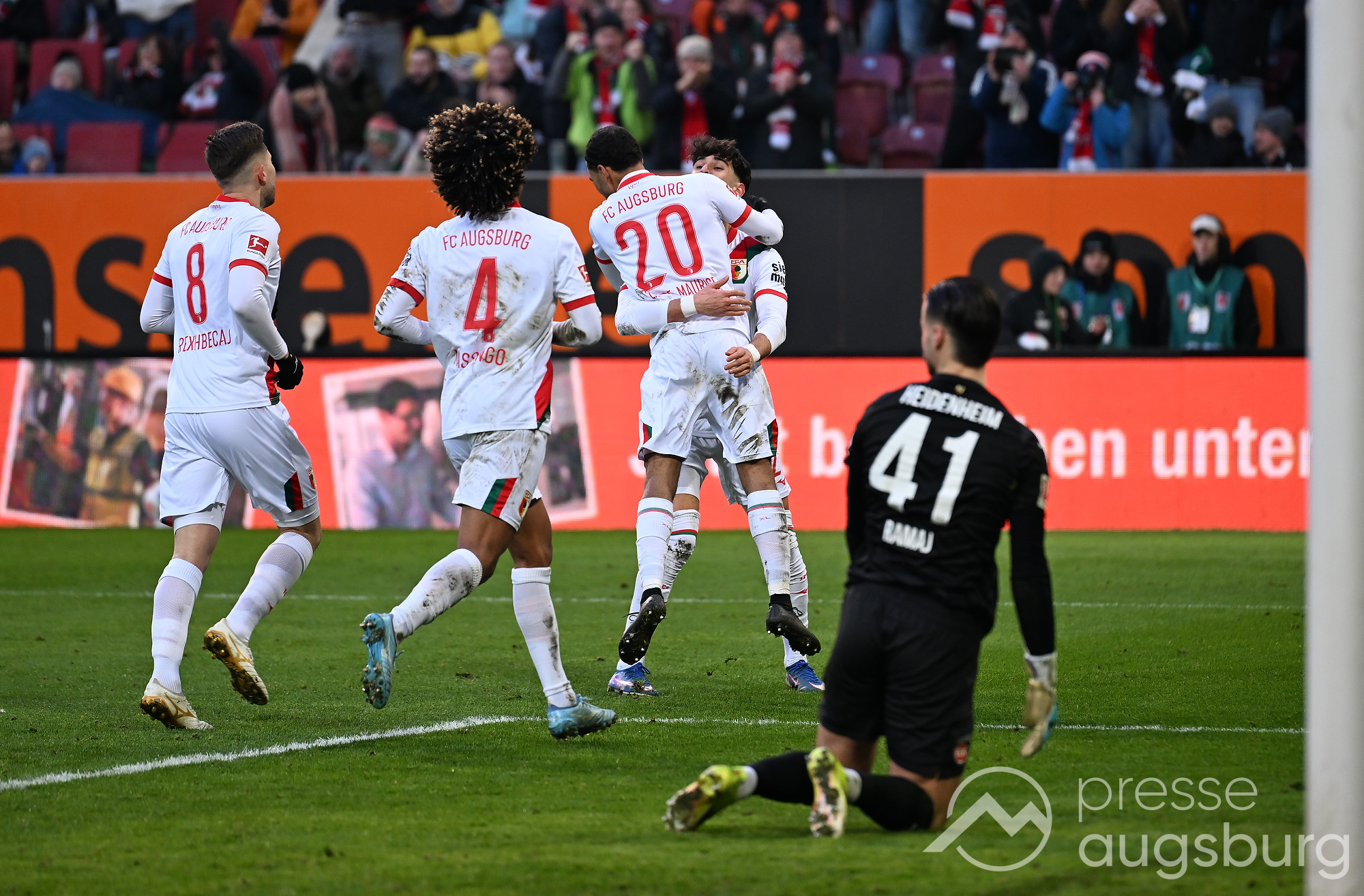 FC Augsburg mit mühsamen 1:0 Heimsieg gegen Schlusslicht Heidenheim