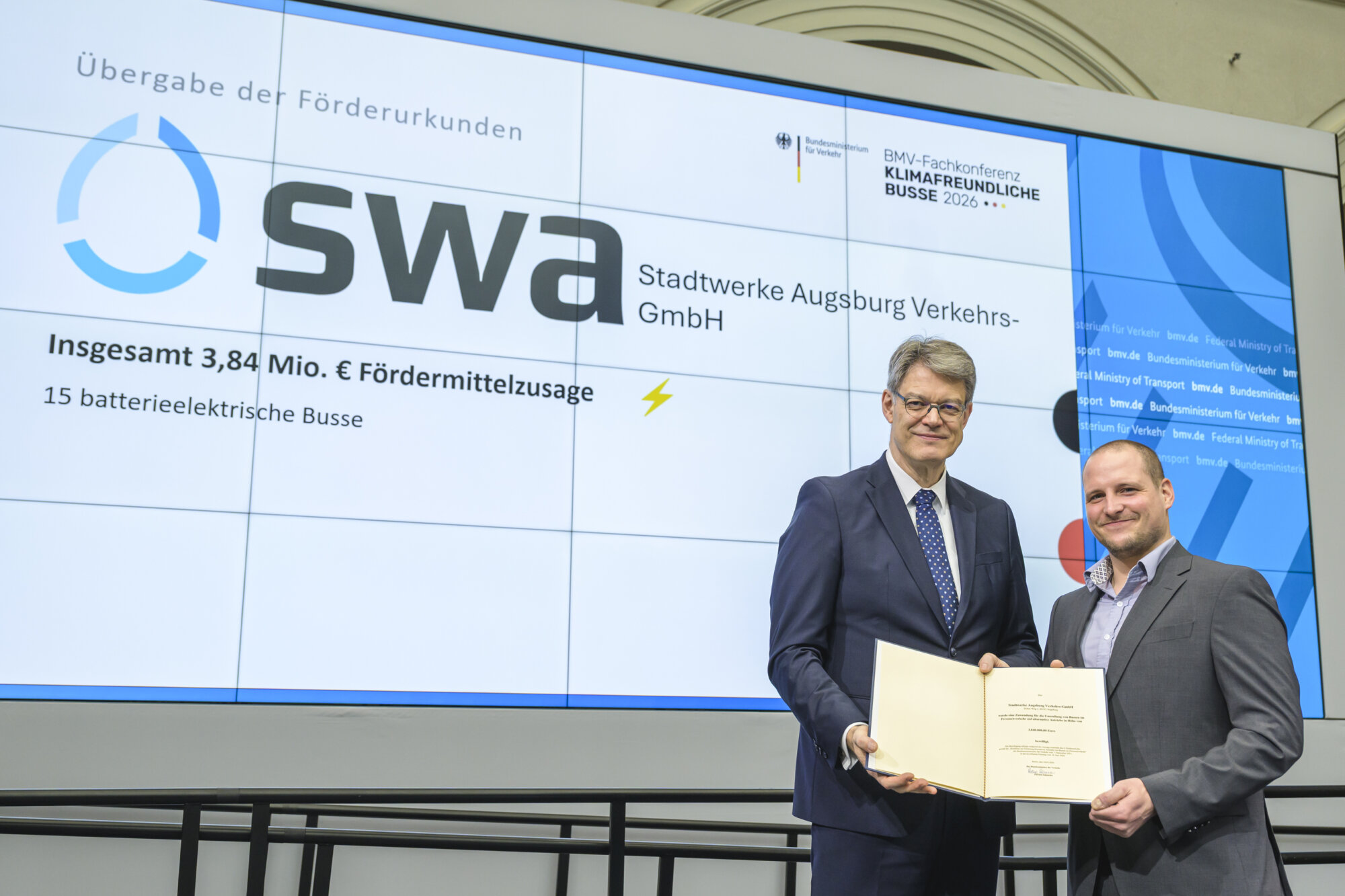 Bund fördert Umstieg auf emissionsfreie Antriebe – Stadtwerke Augsburg setzen auf E-Busse
