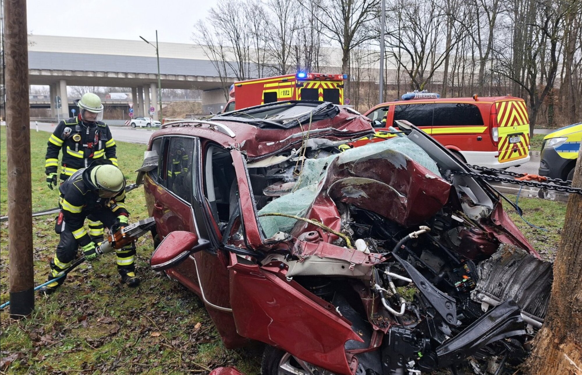 Tödlicher Verkehrsunfall auf der Freisinger Landstraße in München