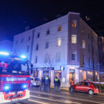 Funkensprühen aus Kamin löst Feuerwehreinsatz in Augsburg-Oberhausen aus
