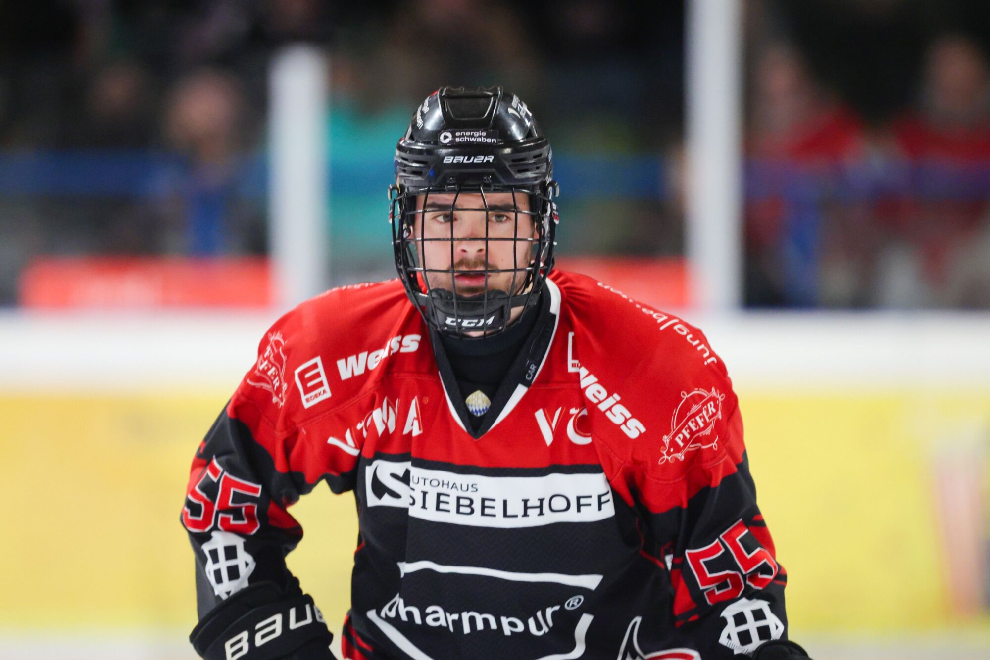 EHC Königsbrunn dreht Spiel und holt Serienführung