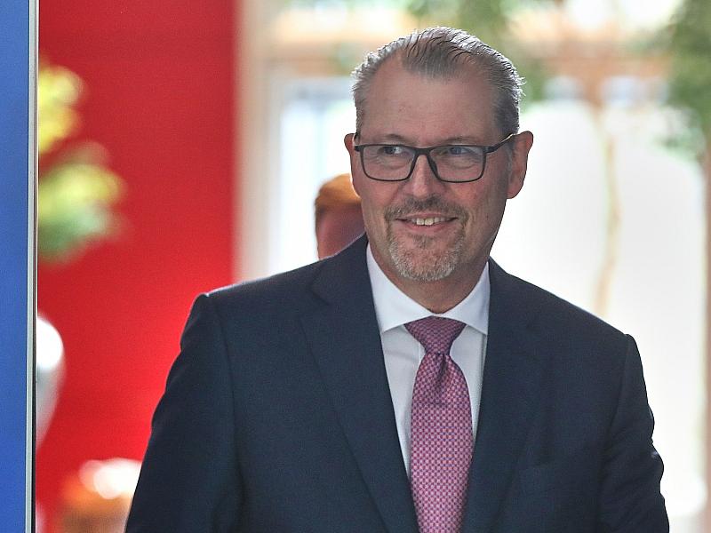 Arbeitgeberverband klagt über Bürokratie bei Ausschreibungen