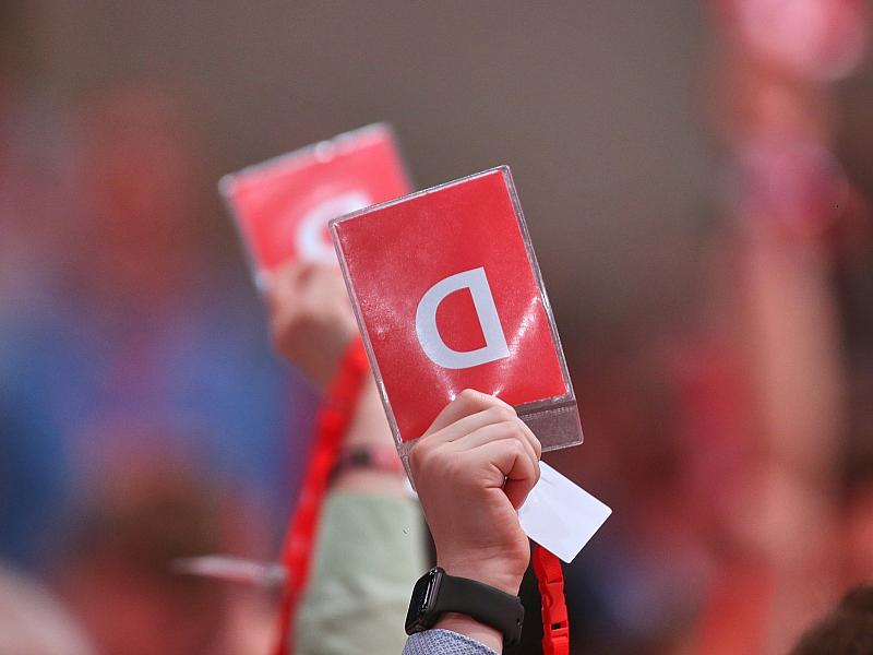 Auch SPD stimmt Koalition mit CDU in Brandenburg zu