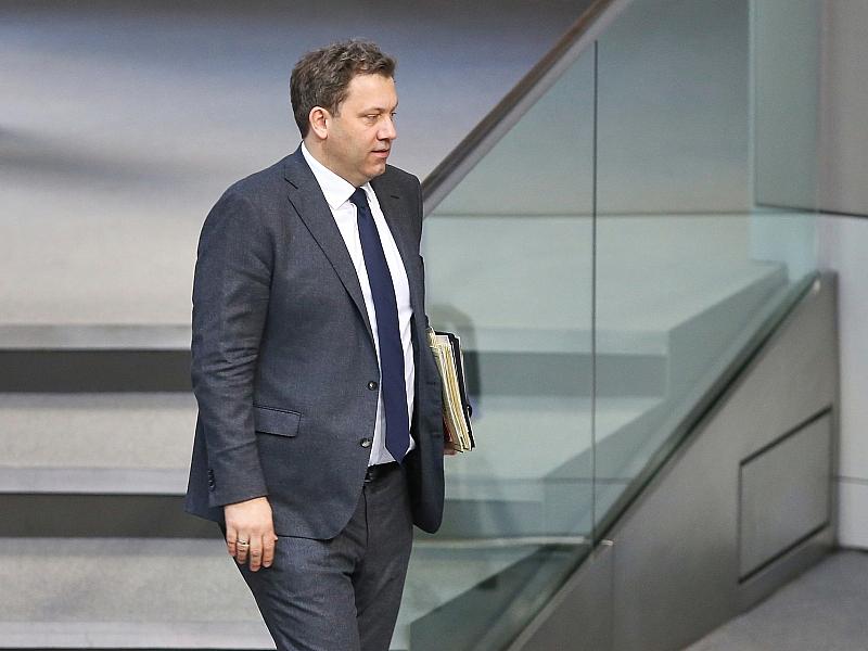 Bericht: Klingbeil will Ehegattensplitting abschaffen