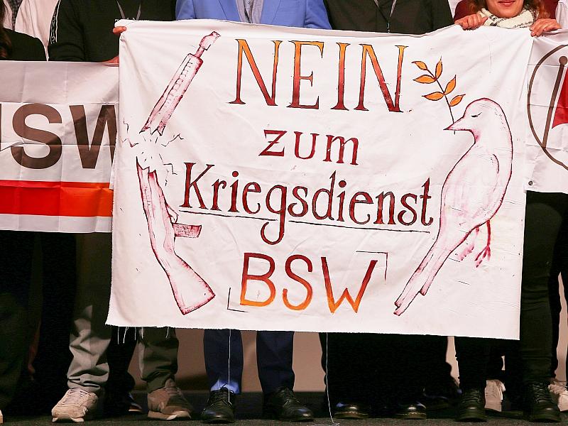 BSW wirbt mit neuer Web-App für die Verweigerung des Wehrdienstes