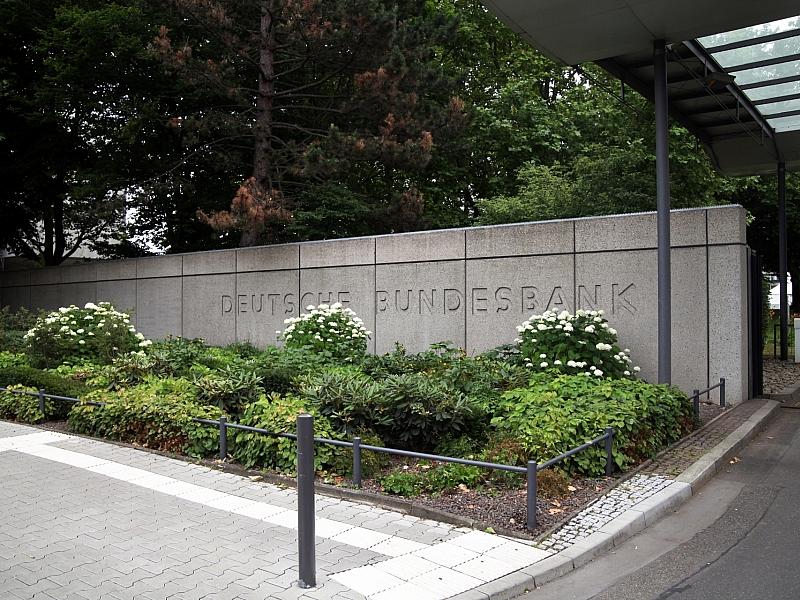 Bundesbank weist erneut Bilanzverlust aus - Jahresfehlbetrag sinkt