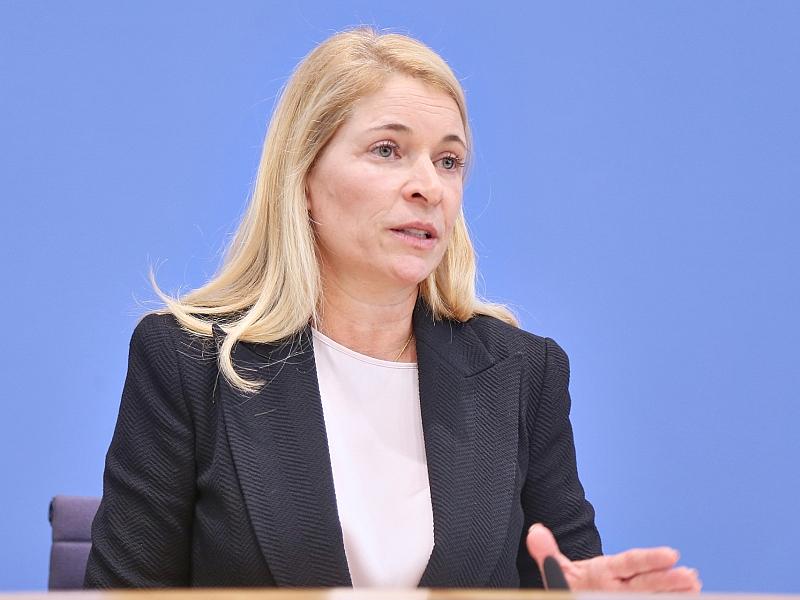 DB-Chefin gesteht Fehler bei Generalsanierung des Schienennetzes