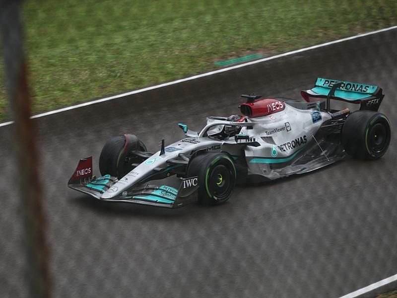 Formel 1: Mercedes holt Doppelpole beim Großen Preis von China