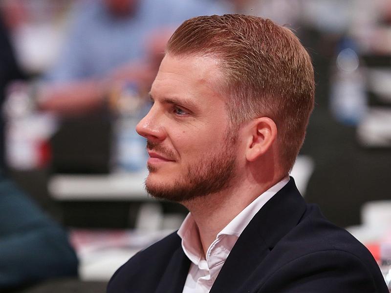 Klüssendorf: Angriff auf Iran ‚völkerrechtlich nicht gedeckt`