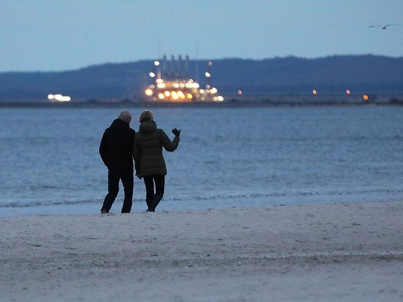 Kostenlose Ehepartner-Mitversicherung in Krankenkassen vor dem Aus