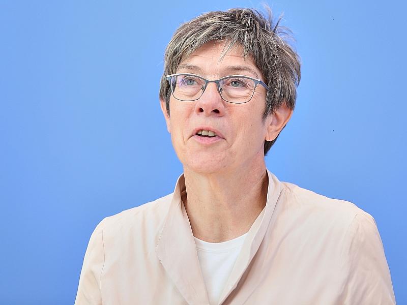 Kramp-Karrenbauer spricht sich klar für Bundespräsidentin aus