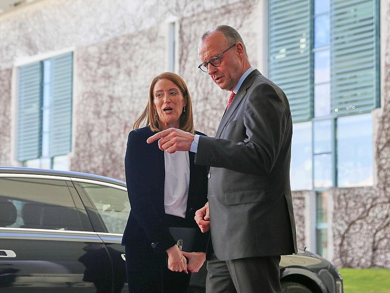 Merz spricht mit EU-Parlamentspräsidentin über Europäischen Rat