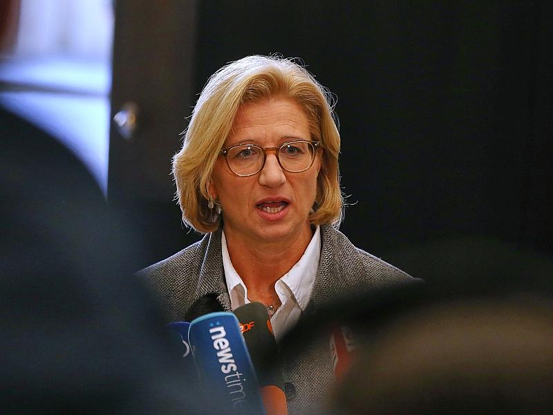 Rehlinger sieht Mehrwertsteuer-Erhöhung skeptisch