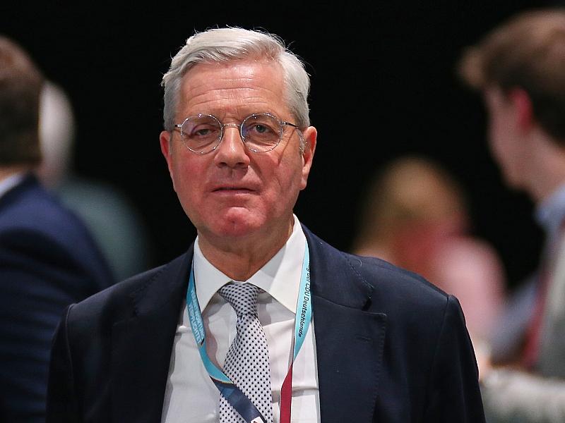 Röttgen: Iran gerade glaubwürdiger als Trump