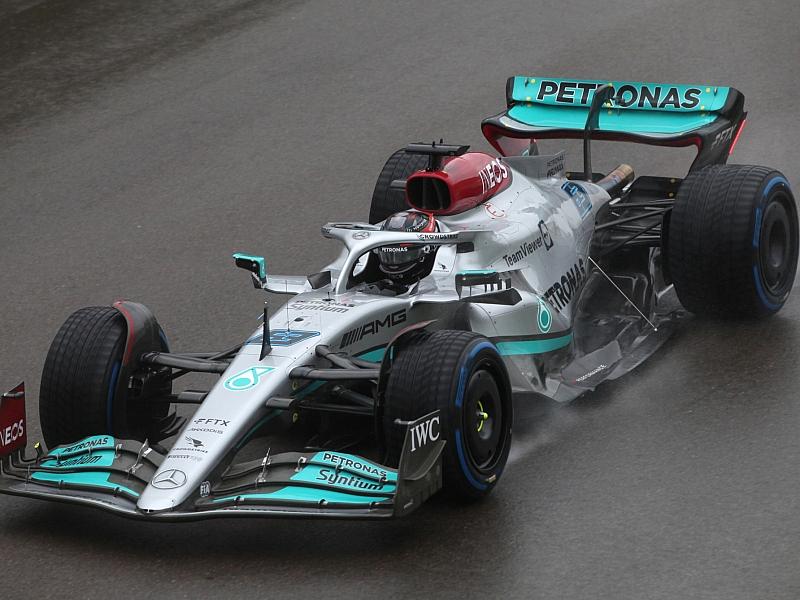 Russell sichert sich Poleposition für Saisonauftakt in Melbourne