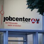Stellenabbau verlangsamt sich leicht