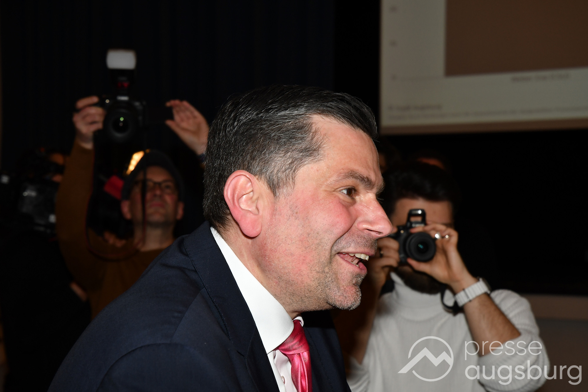 Dr. Florian Freund gewinnt Stichwahl zum Oberbürgermeister der Stadt Augsburg