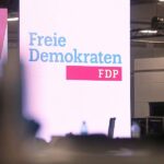 Strack-Zimmermann sucht Partner für FDP-Doppelspitze