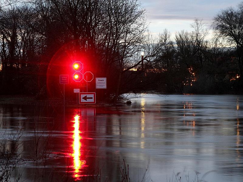 Transportaufkommen in Binnenschifffahrt sinkt auf neuen Tiefststand