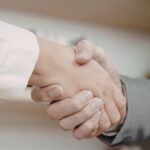 Unternehmensverantwortung im Wandel: Von der freiwilligen Selbstverpflichtung zur gesetzlichen Pflicht